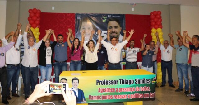 Prefeito de Ouvidor, Onofre Galdino (MDB) recebe Thiago Simões (MDB)  e representantes do candidato ao governo de Goiás Daniel Vilela (MDB)