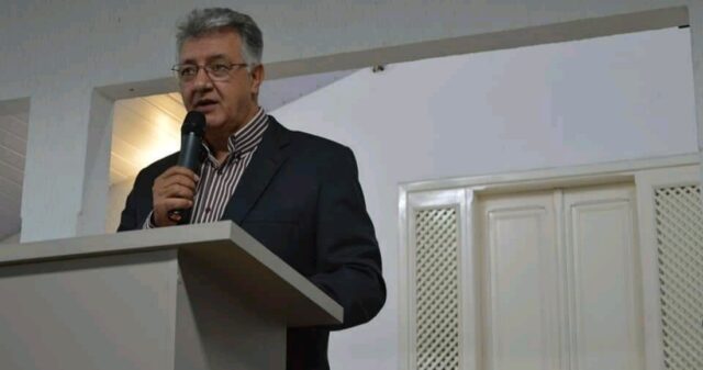 Convite de aniversário Igreja Luz e Vida