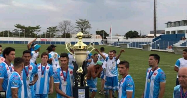 Crac vence o Trindade na abertura da última rodada da Divisão de Acesso e ergue a taça de Campeão