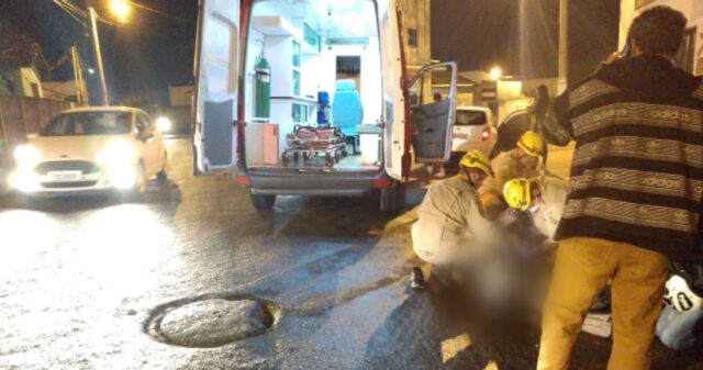 Homem fica ferido após colisão entre duas motocicletas