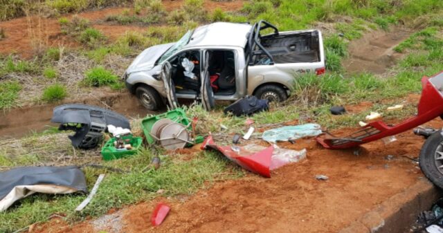 Quatro pessoas ficam feridas em grave acidente na BR-050 entre Catalão e Araguari