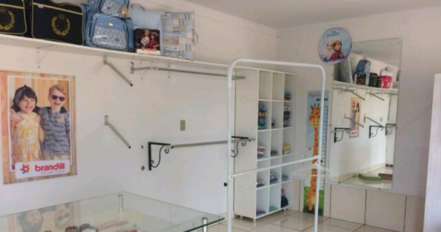 Loja é furtada durante a madrugada no Centro de Ouvidor