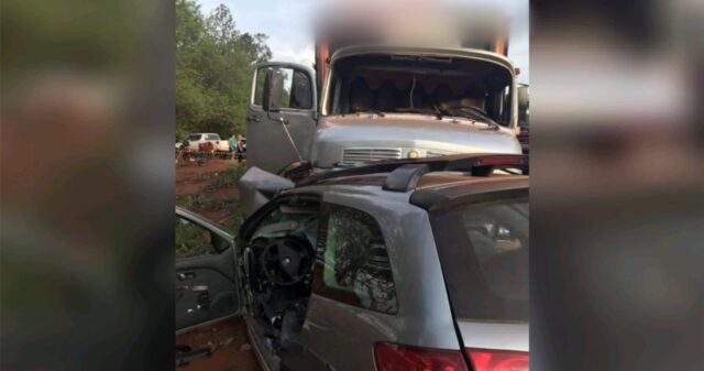 Acidente entre caminhão é um veículo de passeio na GO-213 deixa uma vítima fatal