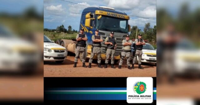Polícia Militar recupera caminhão roubado