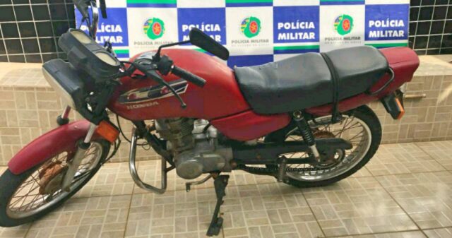 Polícia Militar recupera veículo furtado e prende receptador