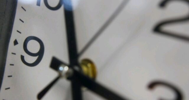 Horário de verão tem início à 0h de domingo em Goiás e outros dez Estados