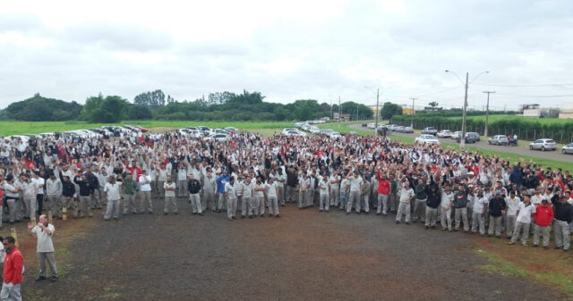 Trabalhadores da Mitsubishi aprovam acordo que garante reajuste salarial