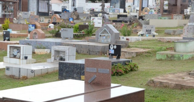 Cemitérios municipais preparados para o dia de Finados