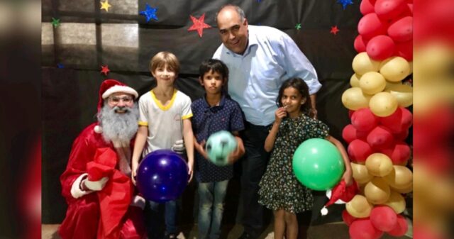 Luiz Sampaio participa de festa de final de ano de CMEI em Catalão