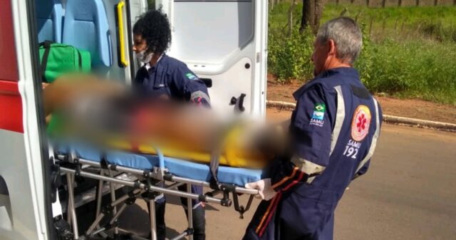 Homem fica ferido após sofrer queda de moto em Catalão