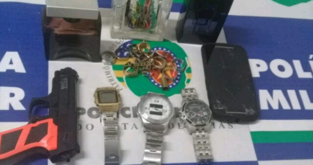 Polícia Militar realiza prisão de homem pela prática de furto em residência, em Catalão