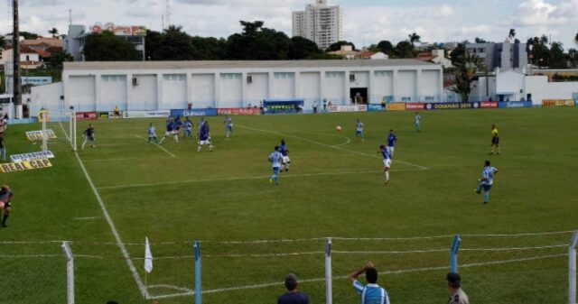 Grêmio Anápolis tira a invencibilidade do CRAC e vence em Catalão