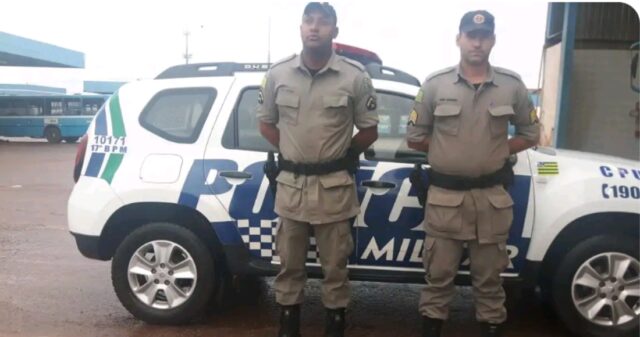 Sargento Isaías natural de Catalão e o Soldado Santos, salvam vida de Senhor com parada cardíaca em Águas Lindas