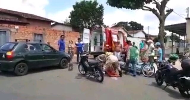 Mulher fica ferida em acidente de trânsito no bairro Vila União, em Catalão