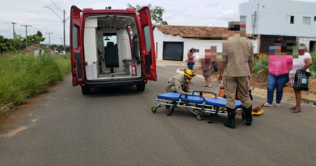 Idoso de 62 anos fica ferido após queda de bicicleta no Jardim Catalão