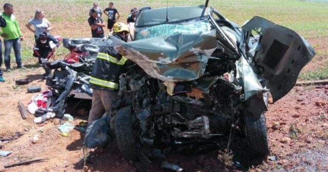 Acidente deixa quatro pessoas mortas na GO-436, em Cristalina