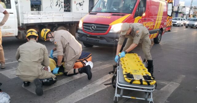 Homem de 51 anos fica ferido após queda de moto em Catalão