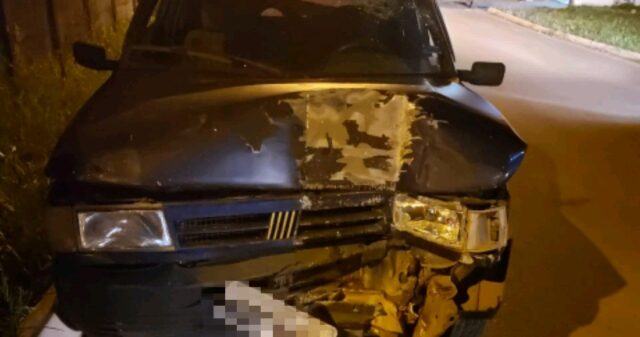 Motorista perde controle direcional do veículo e colide em muro no Bairro Ipanema