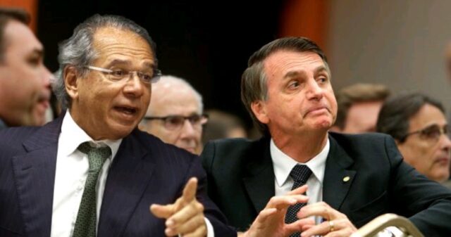 Bolsonaro veta concursos e congela salário mínimo, sem reajuste para 2020