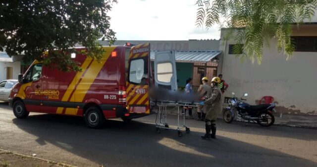 Mulher fica ferida após ser atropelada no bairro Castelo Branco