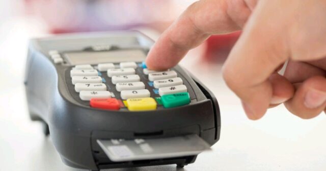 Bancos criam crediário no cartão; saiba como funciona