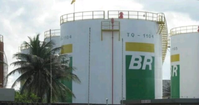 Encha o tanque agora: Petrobras anuncia aumento da gasolina nas refinarias