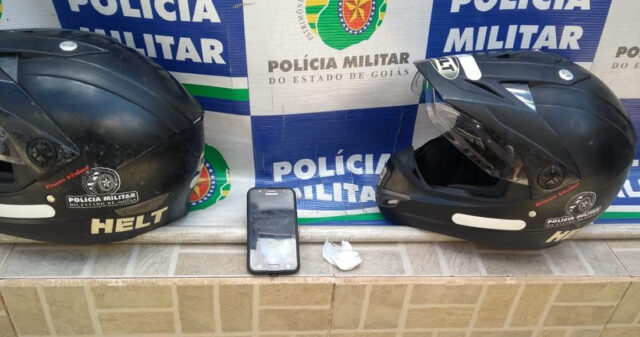 Equipe de Motos recupera celular roubado, prende receptador e apreende drogas