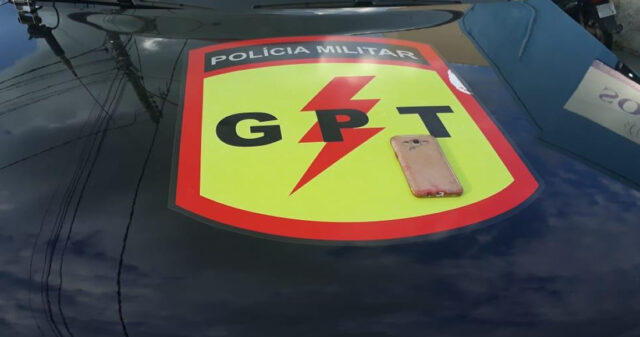 Polícia Militar prende receptadora e recupera celular roubado