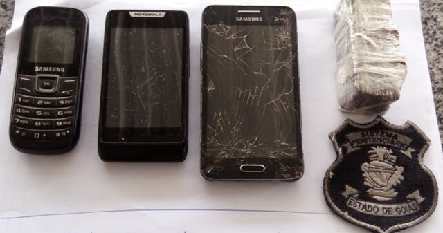 Servidores interceptam a entrada de maconha e celulares na UP de Catalão