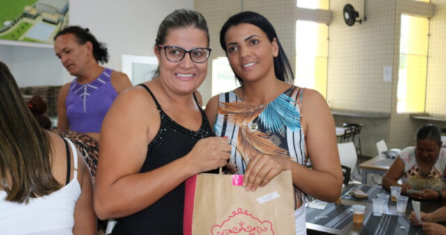 Diretoria da Mulher realiza homenagem às Garis de Catalão "Nossas Margaridas"