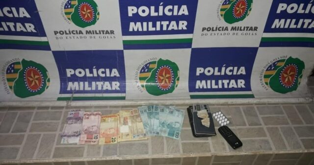 Polícia Militar realiza apreensão de entorpecente e a prisão de suspeito que o comercializava