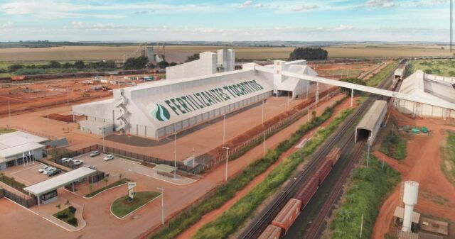 Com investimentos de R$ 91 milhões, fábrica de fertilizantes inicia operações em Araguari