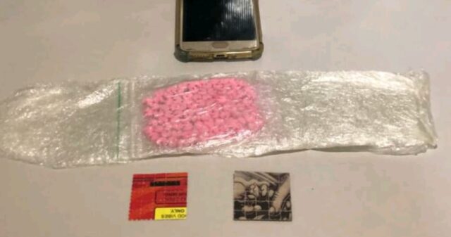 Genarc prende suspeito de 22 anos por comercializar drogas sintéticas em Catalão
