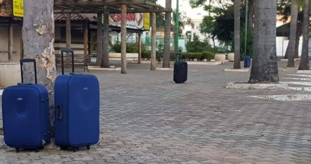 Mistério: malas espalhadas pela cidade intrigam moradores de Pires do Rio