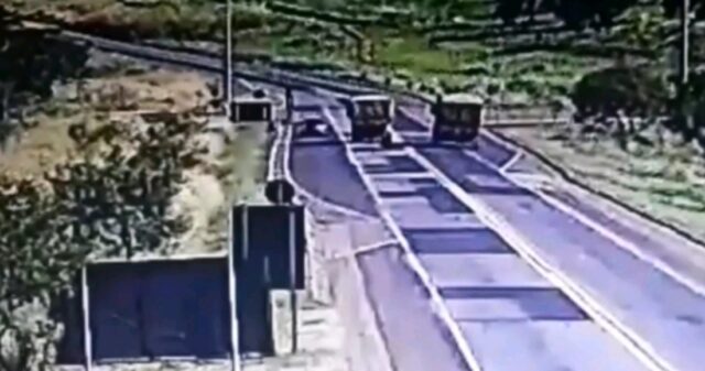 Em Catalão, câmeras de monitoramento mostram a imprudência de caminhoneiro na BR-050