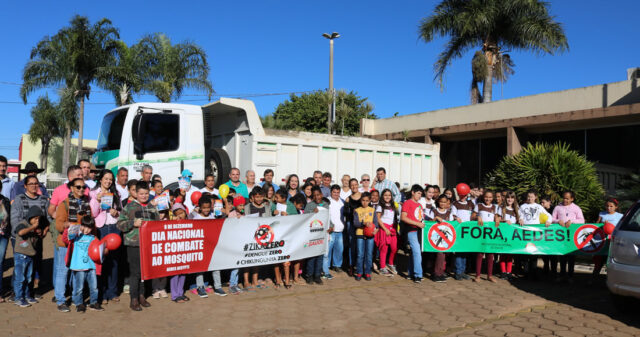Prefeitura de Ouvidor realiza ação de manejo ambiental contra o Aedes Aegypti