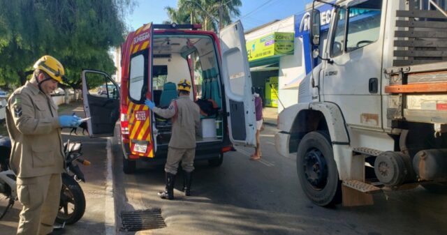Duas pessoas ficam feridas em acidente de trânsito no Centro de Catalão