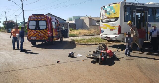 Acidente entre moto e ônibus deixa um ferido no Setor Aeroporto em Catalão