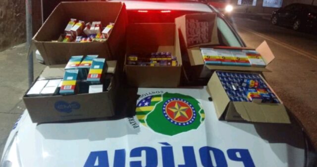 CPR flagra motorista transportando medicamentos de uso restrito/controlado sem nota fiscal no municipio de Catalão
