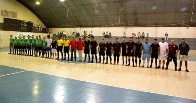 Campeonato Municipal de Futsal de Férias 2019 teve início na cidade de Ouvidor