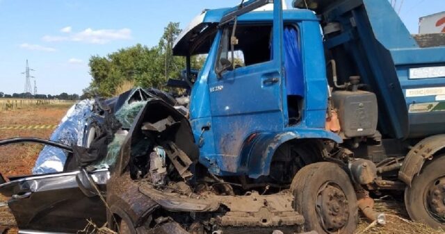 Quatro pessoas morrem em acidente na BR-040