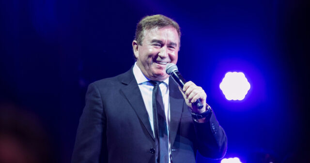 Amado Batista ultrapassa Lady Gaga e Roberto Carlos no YouTube