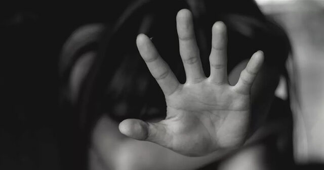 Menor é forçada a entrar em veículo e é 3stupr@d@ a caminho da Igreja, em Ituiutaba