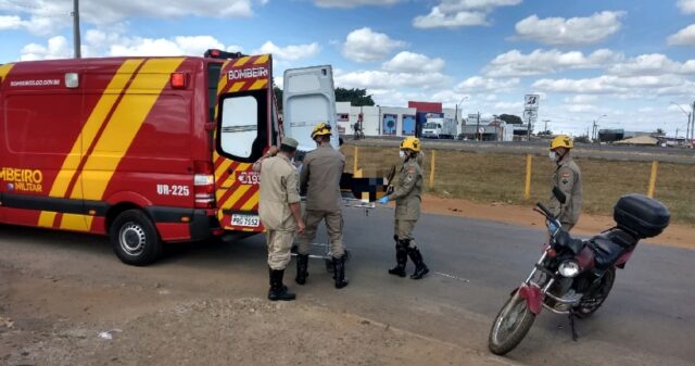 Homem fica ferido em acidente de trânsito no bairro Nossa Senhora de Fátima em Catalão