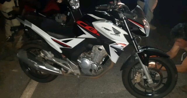 Colisão entre carro e moto deixa motociclista ferido na BR 050 em Catalão