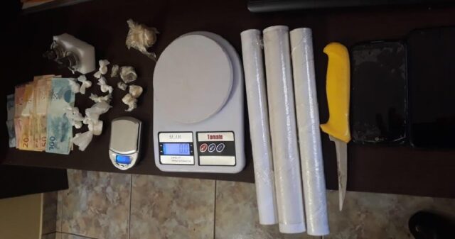 Polícia Militar de Pires do Rio prende suspeitos por tráfico de drogas