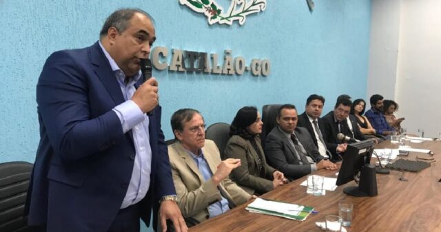 Vice presidente da Agehab Luiz Sampaio participa de audiência pública em Catalão