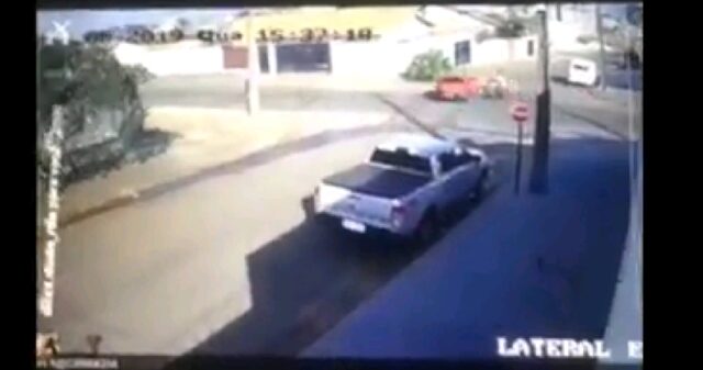 Vídeo: câmera flagra acidente com veículo durante fuga policial em Catalão