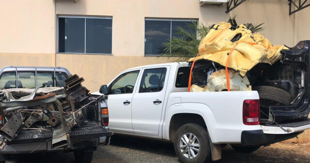 Operação policial em Catalão resulta na apreensão de peças de veículos roubados no DF e Uberlândia e prisão de dois indivíduos por receptação e adulteração de auto-peças