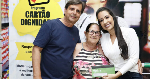 Prefeitura de Ouvidor entrega Cartão Social às 50 famílias beneficiadas